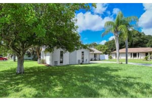 1660 Georgetowne Blvd, Sarasota, FL 34232, Sold 10/18/21