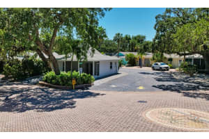 1200 Moonmist Dr, Siesta Key, FL 34242, Sold 11/04/21