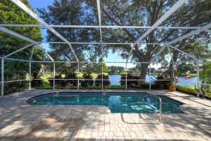 5261 Highbury Cir, Sarasota, FL 34238, Sold 10/21/21