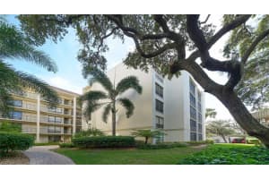 6157 Midnight Pass Rd, Sarasota, FL 34242, Sold 01/20/22