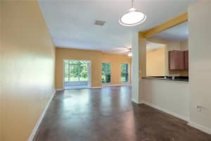 8204 Downpatrick Ct, Tampa, FL 33610, Sold 11/01/21