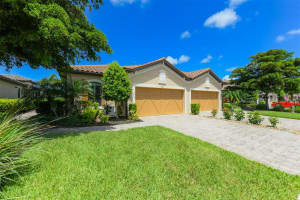 5839 Cavano Dr, Sarasota, FL 34231, Sold 11/19/21