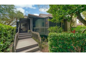 4358 Trails Dr, Sarasota, FL 34232, Sold 10/28/21