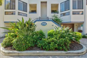 1926 Harbourside Dr, Longboat Key, FL 34228, Sold 01/10/22