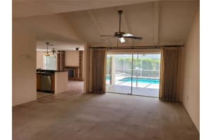 6584 Waterford Cir, Sarasota, FL 34238, Sold 11/12/21