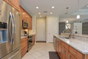 925 Garland Ave, Nokomis, FL 34275, Sold 11/17/21