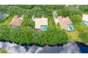 7257 N Serenoa Dr, Sarasota, FL 34241, Sold 11/19/21