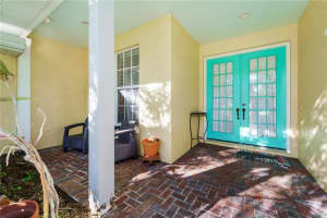 2220 Island Creek Rd, Sarasota, FL 34240, Sold 11/30/21