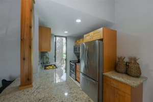 208 Pass Key Rd, Siesta Key, FL 34242, Sold 10/27/21