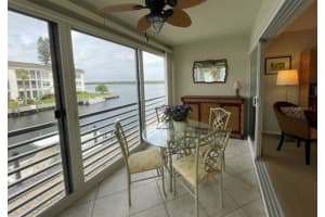 4320 Falmouth Dr, Longboat Key, FL 34228, Sold 12/30/21