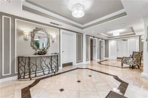 409 North Point Rd, Osprey, FL 34229, Sold 11/10/21