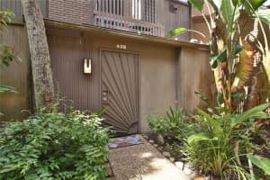 43 Sandy Cove Rd, Siesta Key, FL 34242, Sold 10/29/21