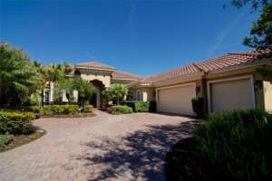 3302 Founders Club Dr, Sarasota, FL 34240, Sold 11/30/21
