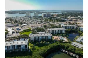 1324 Pasadena Ave S, South Pasadena, FL 33707, Sold 11/16/21