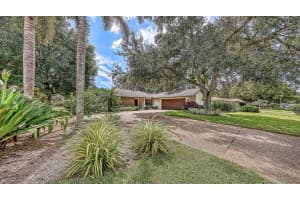 3690 Aster Dr, Sarasota, FL 34233, Sold 11/19/21