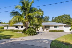1815 Upper Cove Terrace, Sarasota, FL 34231, Sold 12/28/21