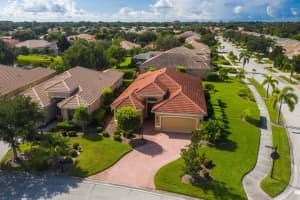 1287 Thornapple Dr, Osprey, FL 34229, Sold 11/17/21