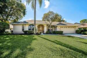 8133 Shadow Pine Way, Sarasota, FL 34238, Sold 11/19/21