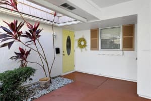 2635 Riverbluff Pkwy, Sarasota, FL 34231, Sold 11/30/21