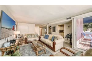 4725 Gulf of Mexico Dr, Longboat Key, FL 34228, Sold 01/05/22