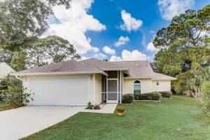 2039 Wood Hollow Pl, Sarasota, FL 34235, Sold 12/07/21