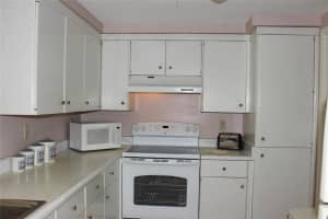 2456 Terry Ln, Sarasota, FL 34231, Sold 11/30/21