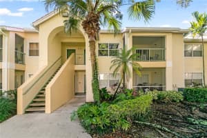 12630 Equestrian Cir, Fort Myers, FL 33907, Sold 12/03/21