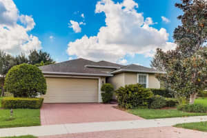 9101 Coachman Dr, Venice, FL 34293, Sold 11/19/21