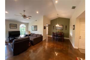 3403 57th Ave Dr W, Bradenton, FL 34210, Sold 11/04/21