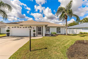 7726 36th Ln E, Sarasota, FL 34243, Sold 12/07/21