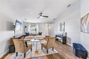7726 36th Ln E, Sarasota, FL 34243, Sold 12/07/21