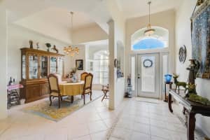 1698 Pinyon Pine Dr, Sarasota, FL 34240, Sold 11/30/21