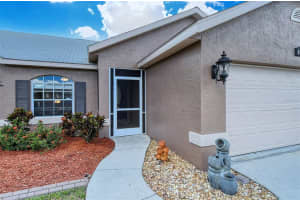 4840 9th Ave E, Bradenton, FL 34208, Sold 12/02/21