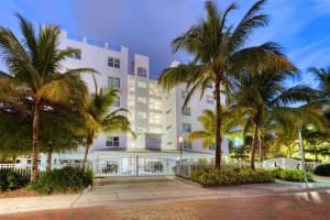 650 Golden Gate Point, Sarasota, FL 34236, Sold 12/16/21