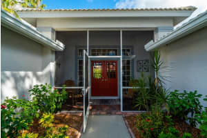 4453 McIntosh Lake Ave, Sarasota, FL 34233, Sold 11/23/21