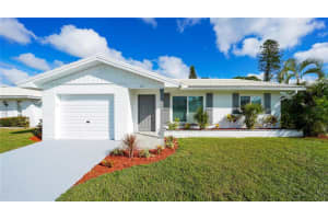 4107 Oak Ln, Bradenton, FL 34208, Sold 01/25/22