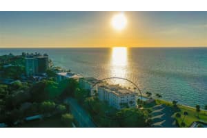 4708 Ocean Blvd, Siesta Key, FL 34242, Sold 11/30/21