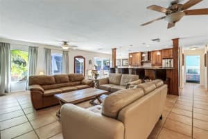 759 Birdsong Ln, Siesta Key, FL 34242, Sold 01/05/22