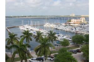 1400 1st Ave W, Bradenton, FL 34205, Sold 02/28/22