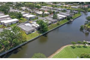 2210 Riverbluff Pkwy, Sarasota, FL 34231, Sold 01/06/22