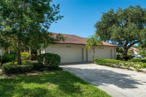 4035 Wilshire Cir E, Sarasota, FL 34238, Sold 12/10/21