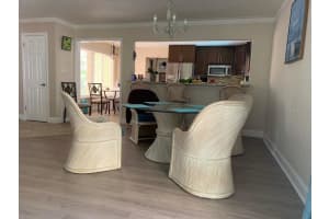 1833 Pandora Dr, Sarasota, FL 34231, Sold 12/08/21