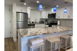 1001 BENJAMIN FRANKLIN DRIVE, SARASOTA, FL 34236 - MLS#MFRA4515592
