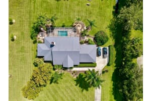 2120 Palm View Rd, Sarasota, FL 34240, Sold 11/22/21