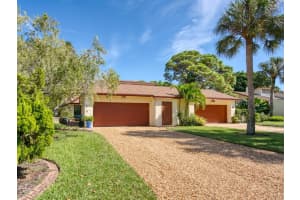 6111 Courtside Dr, Bradenton, FL 34210, Sold 12/15/21