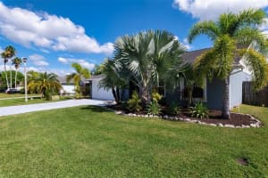7733 34th Ct E, Sarasota, FL 34243, Sold 12/08/21