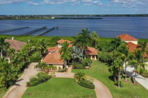 6164 9th Ave N, Bradenton, FL 34212, Sold 11/29/21