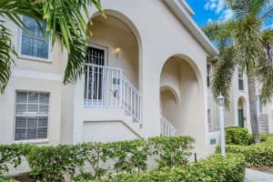 8370 Wingate Dr, Sarasota, FL 34238, Sold 11/18/21