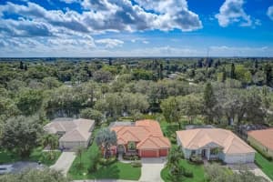 4928 Old Oakleaf Dr, Sarasota, FL 34233, Sold 12/14/21