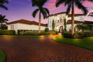 8415 Broadstone Ct, Bradenton, FL 34202, Sold 02/28/22